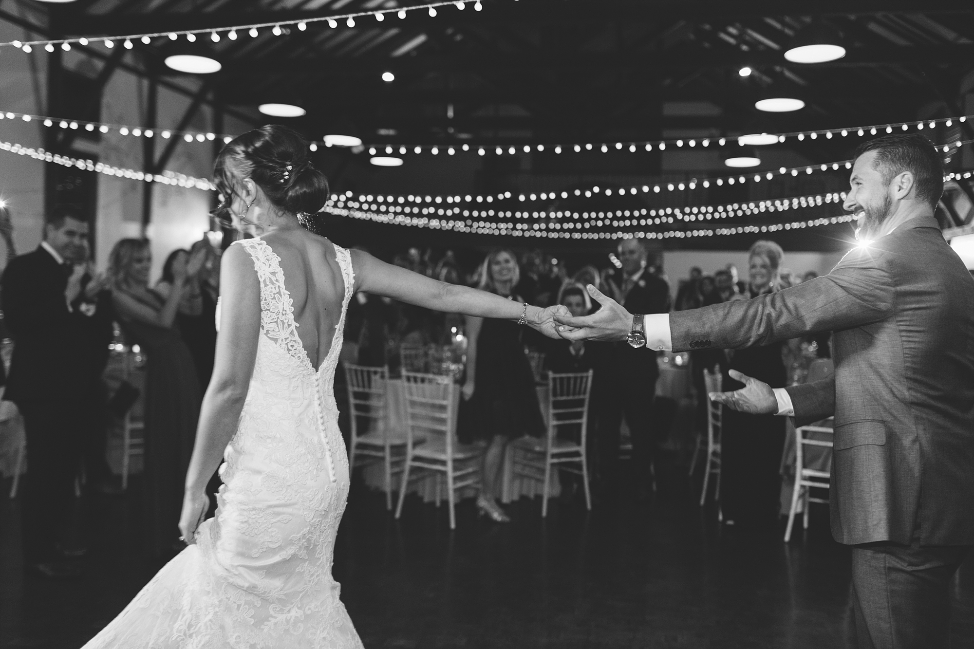 top-atlanta-wedding-photographers_leigh-and-becca_bumgartner-wedding_trolley-barn_atlanta-wedding_0230