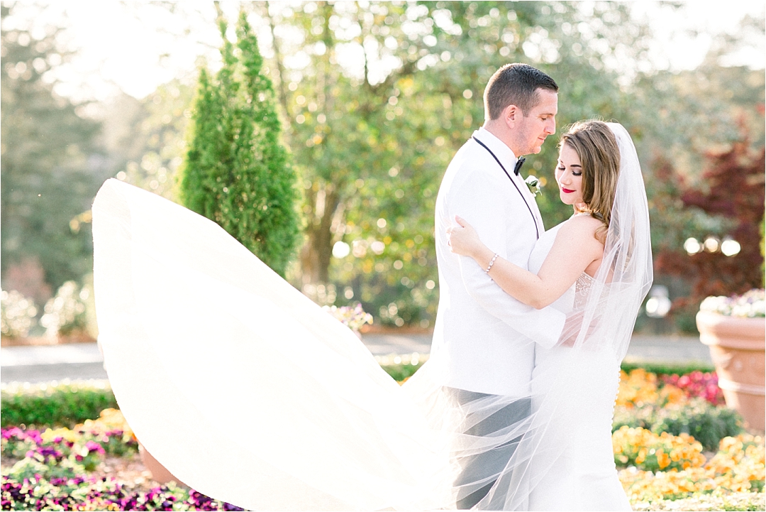 epic bridal veil_Photos by Leigh Wolfe, Atlanta's Top Wedding Photographer