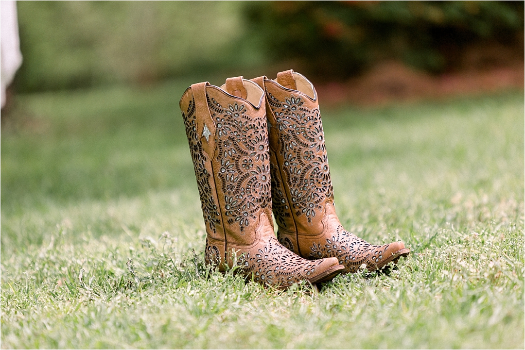 Cowygirl boots for wedding_Photos by Leigh Wolfe, Atlanta's Top Wedding Photographer